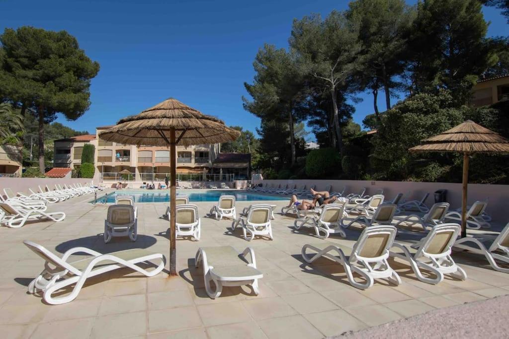 Appartement Piscine Tennis Acces Prive Plage Joia Sanary-sur-Mer Exterior photo