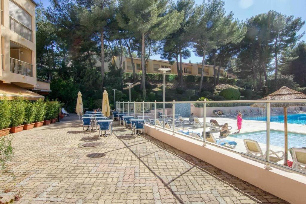 Appartement Piscine Tennis Acces Prive Plage Joia Sanary-sur-Mer Exterior photo