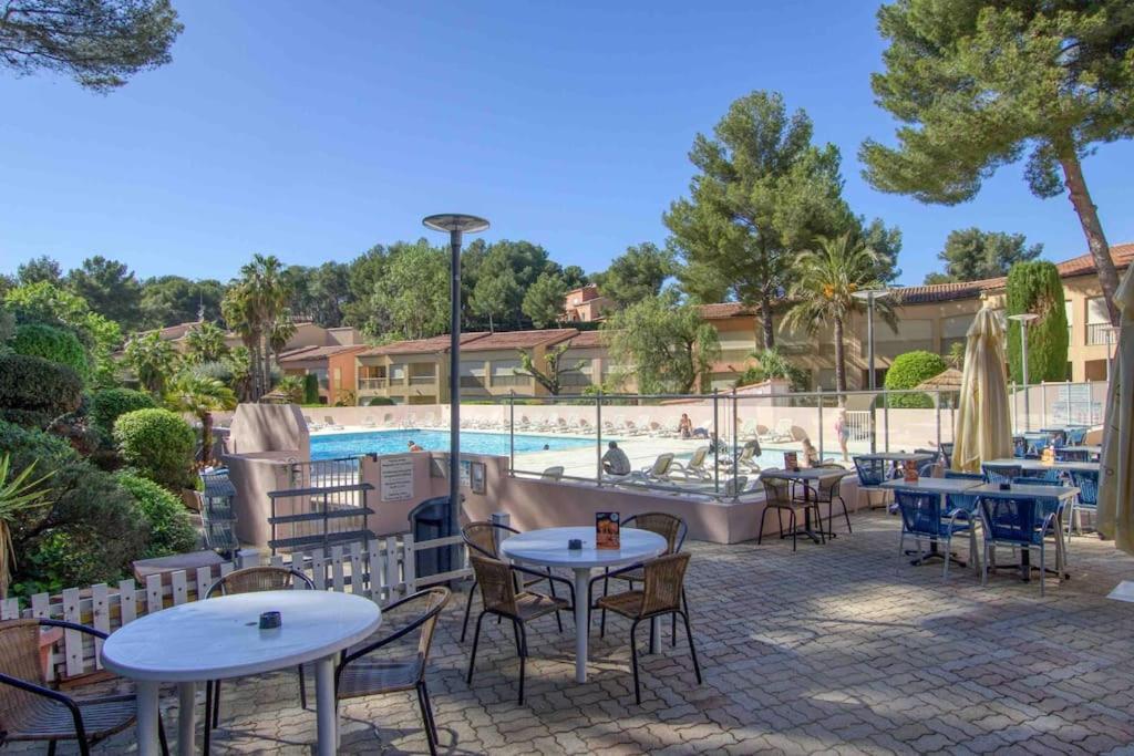 Appartement Piscine Tennis Acces Prive Plage Joia Sanary-sur-Mer Exterior photo