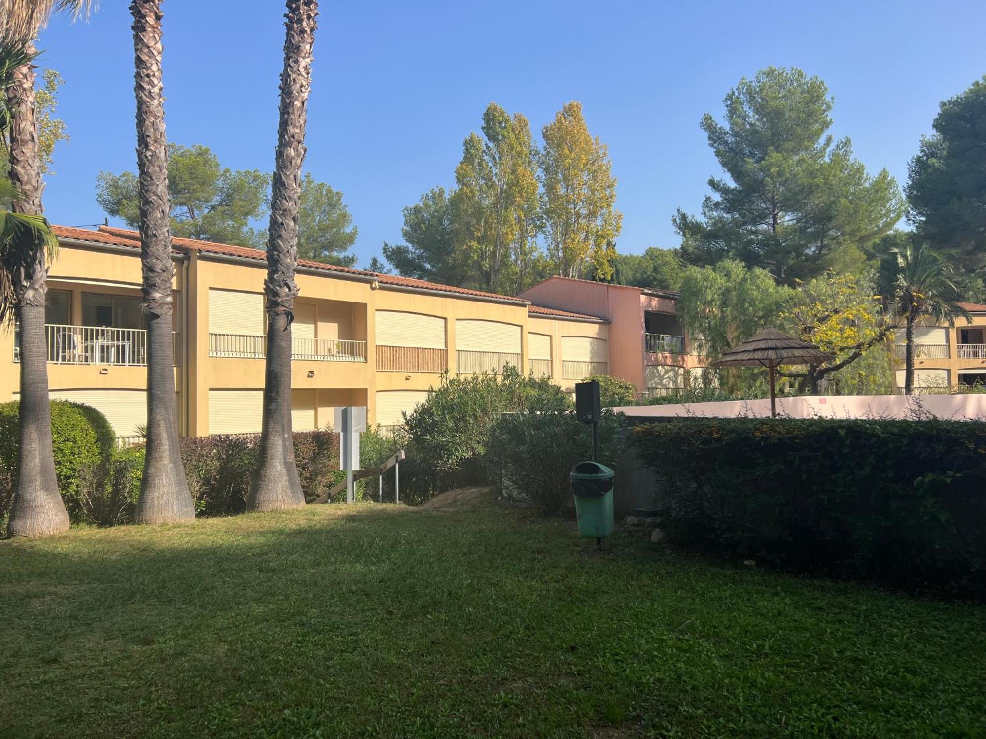 Appartement Piscine Tennis Acces Prive Plage Joia Sanary-sur-Mer Exterior photo